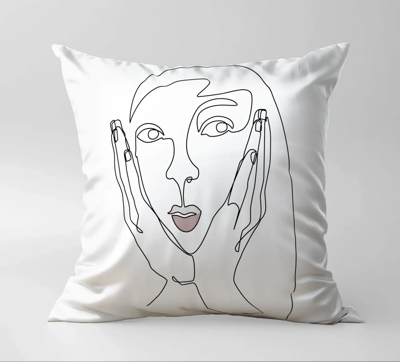 Lisa listens to my story cuscino da MissVeroonica