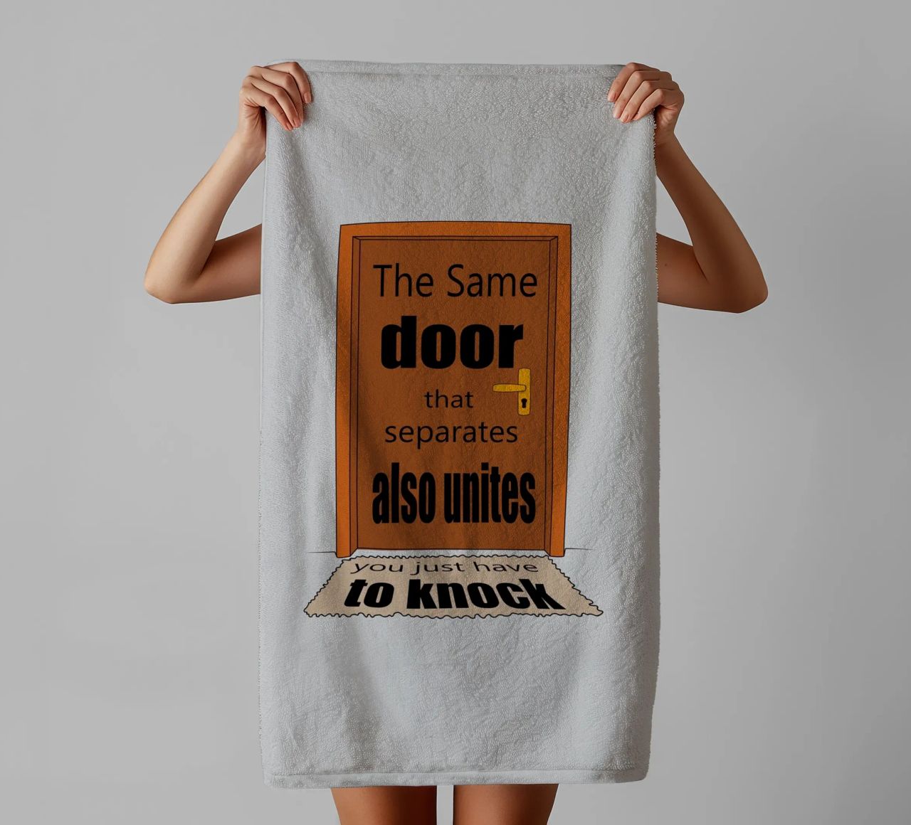 The same door that separete also unite towel by Loobs