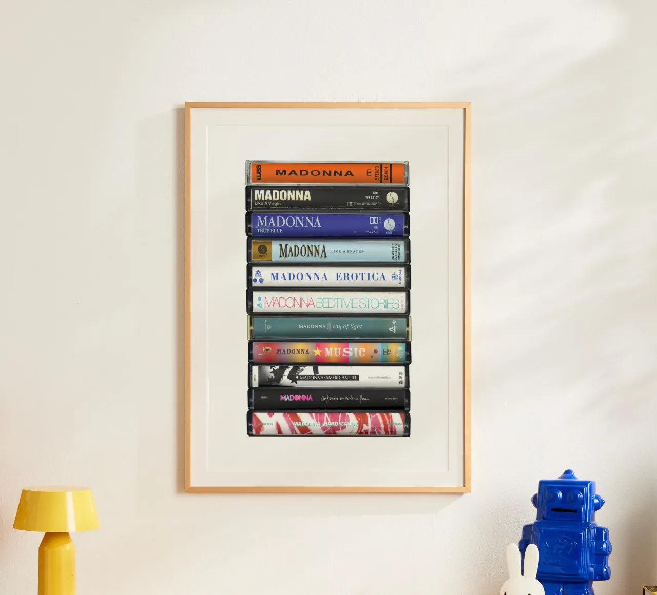 Madonna - Album raccolti - Stampa su cassetta poster con telaio in legno da MrMustardPrints