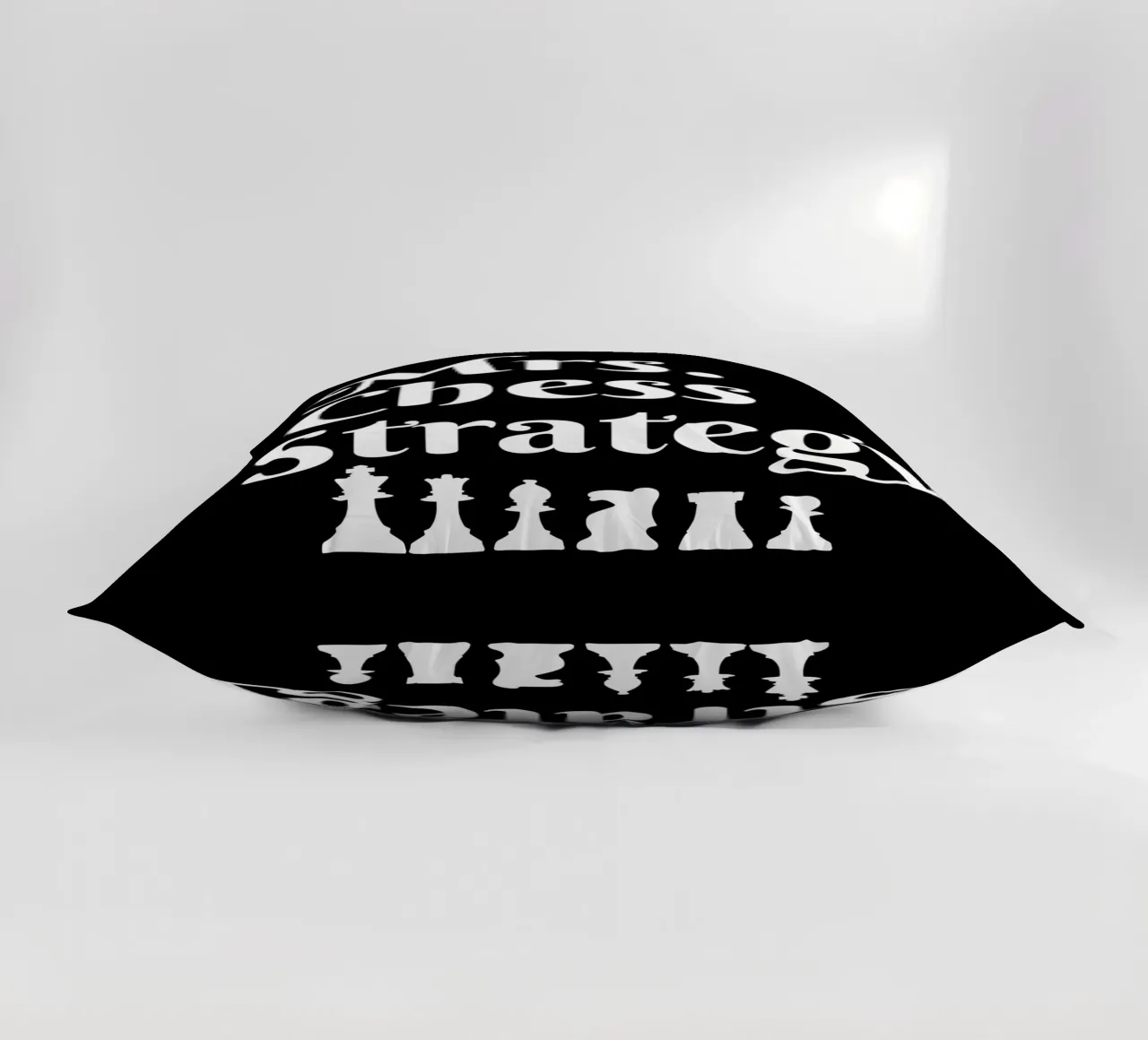 Mrs Chess strategy cuscino da happieeagle