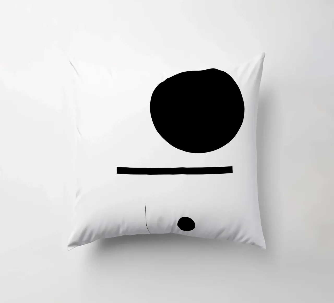 Bianco e nero 01 cuscino da KHouse Studio