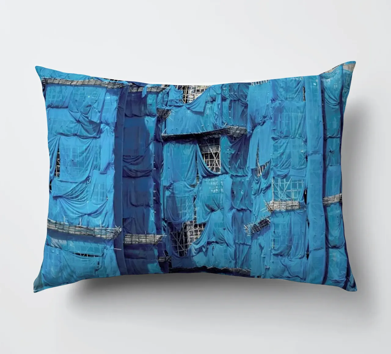 Shroud. Hong Kong cuscino da Simon Butterworth