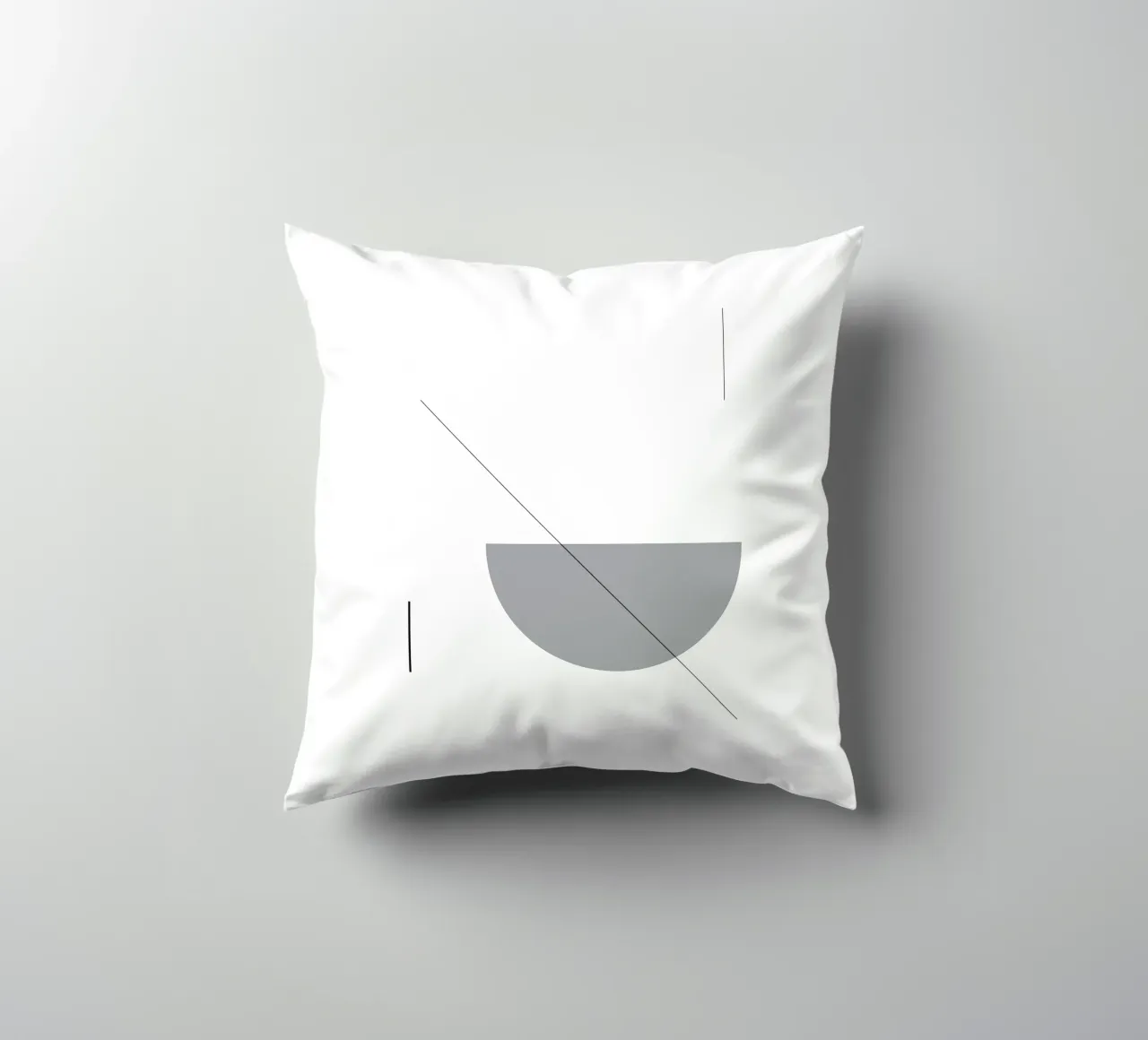 Bianco e nero 02 cuscino da KHouse Studio