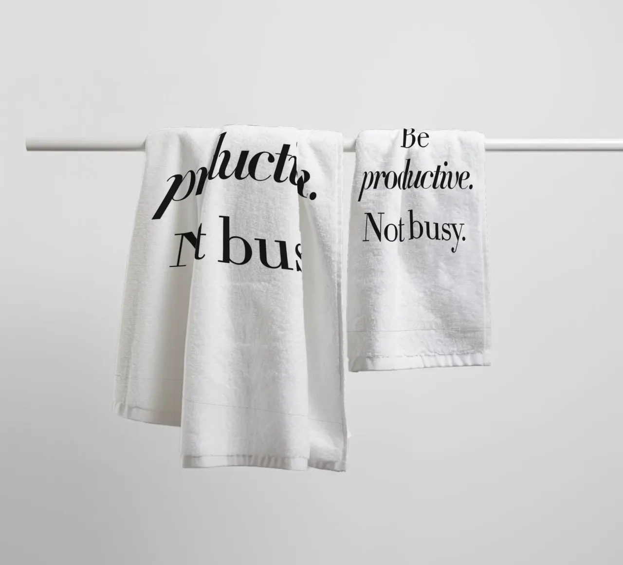 Design della produttività - Slogan minimalista asciugamano da bagno da Whole©