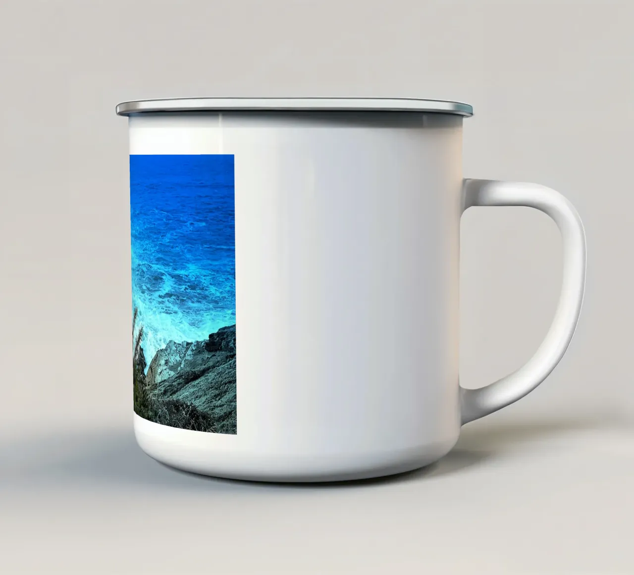 FAA97 tazza in smalto da Thierry vobmann photography