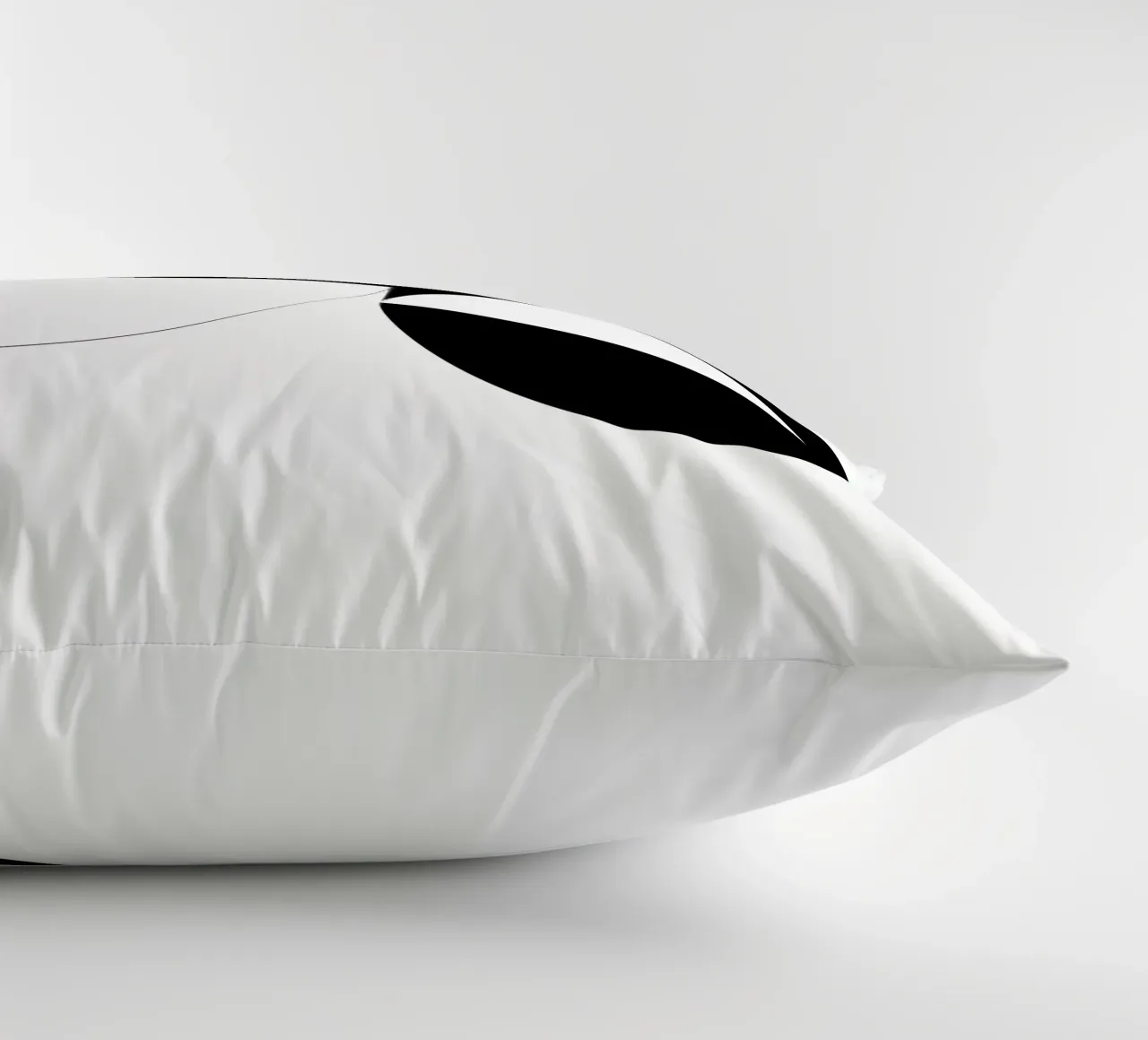 Bianco e nero 03 cuscino da KHouse Studio