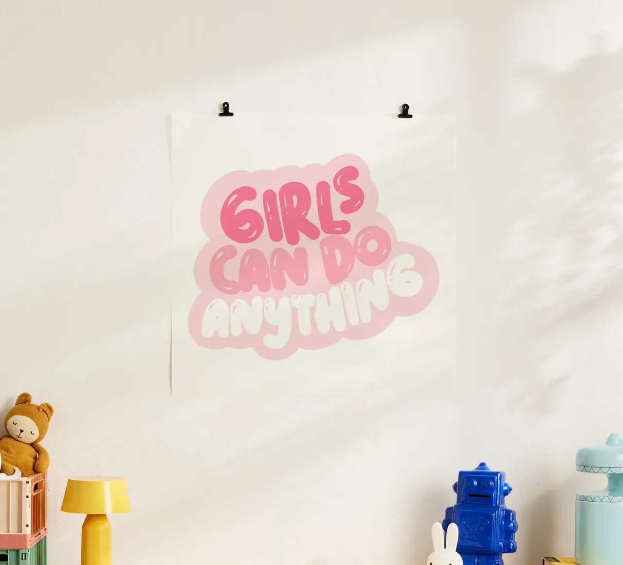 Le ragazze possono fare tutto, Citazione femminista poster con telaio in legno da pdigitalprints