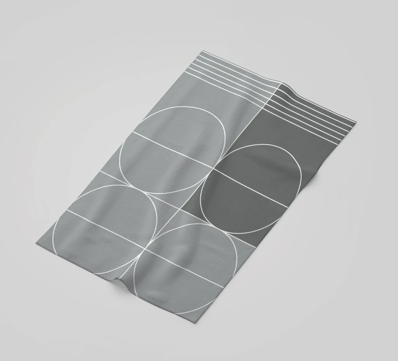 Grigio telo mare da KHouse Studio