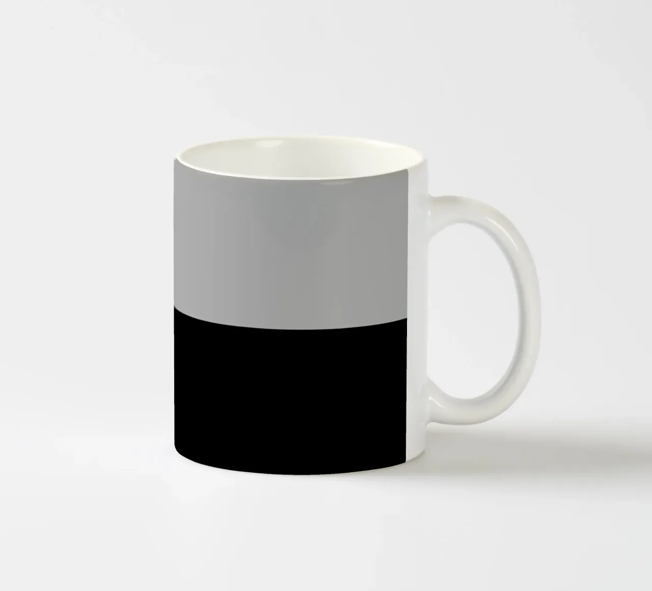 Bianco e nero astratto tazza in ceramica da KHouse Studio