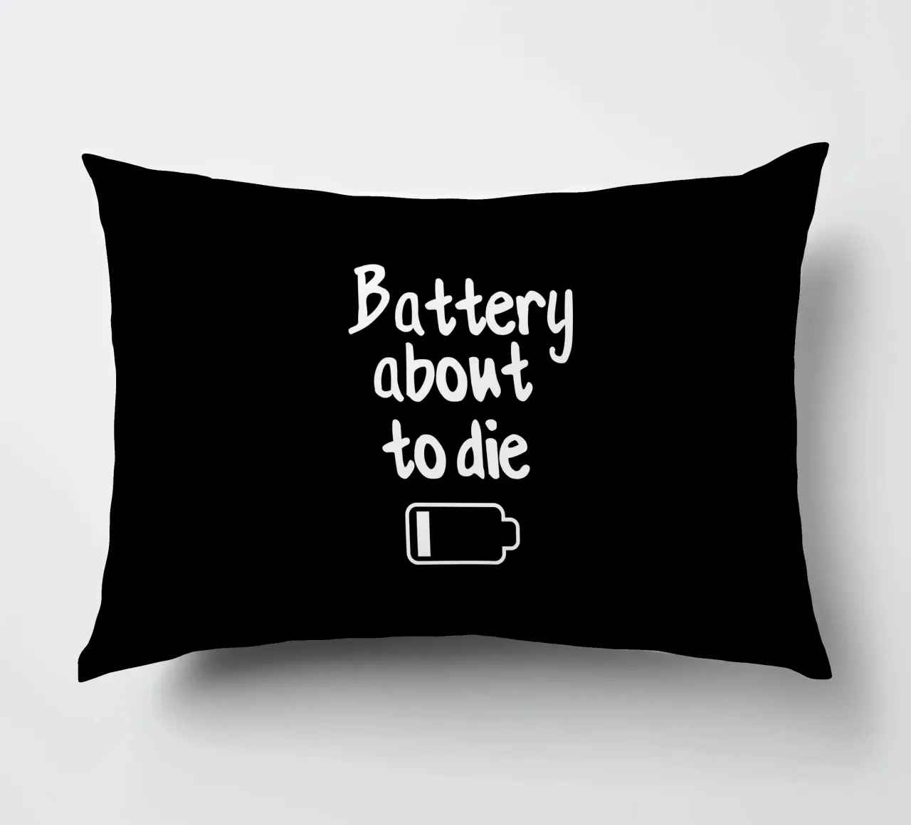 Battery about to die cuscino da happieeagle