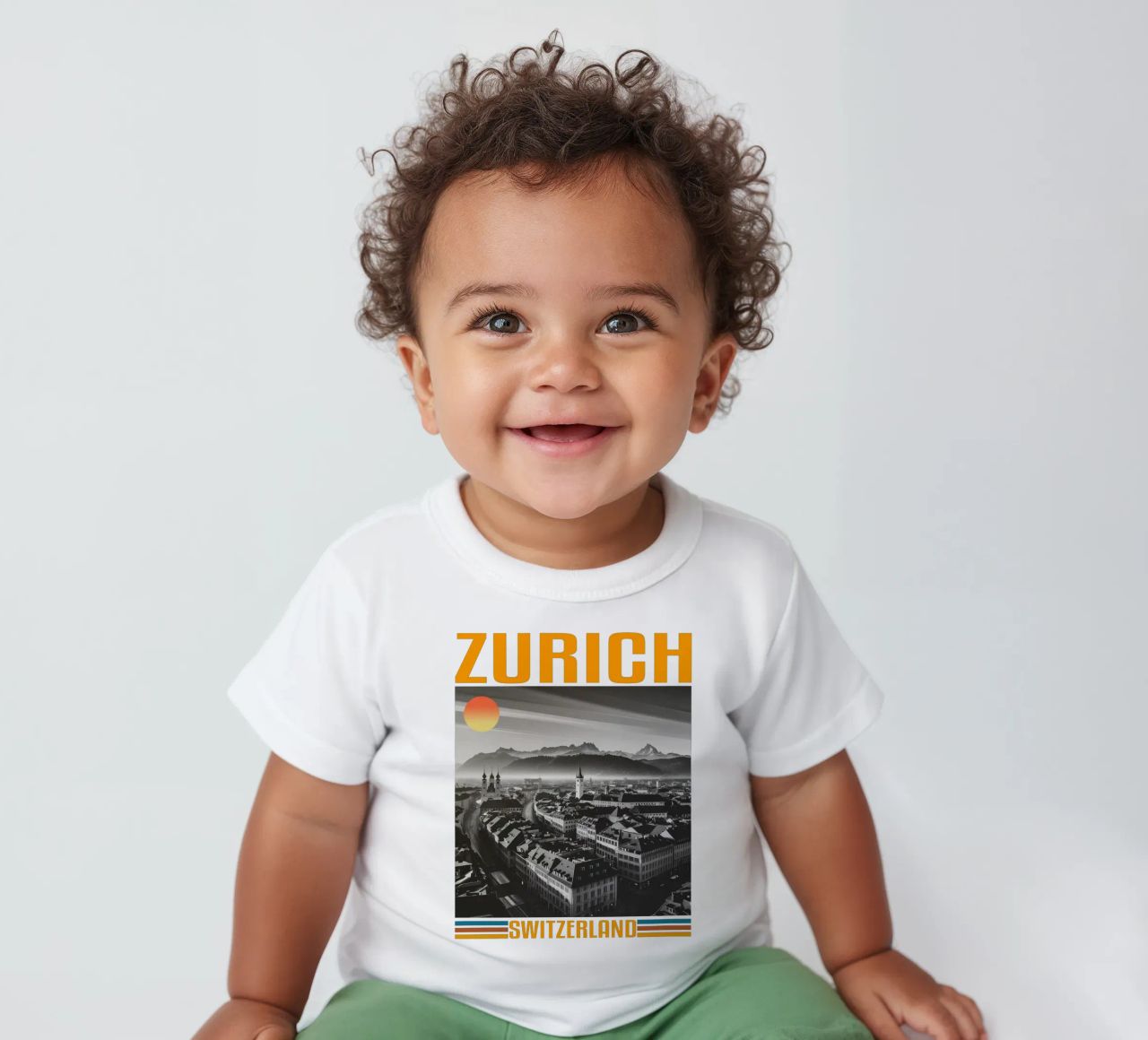 zürich stadtpanorama 70er Jahre retro klassisches Design Baby T-Shirt von theganduls