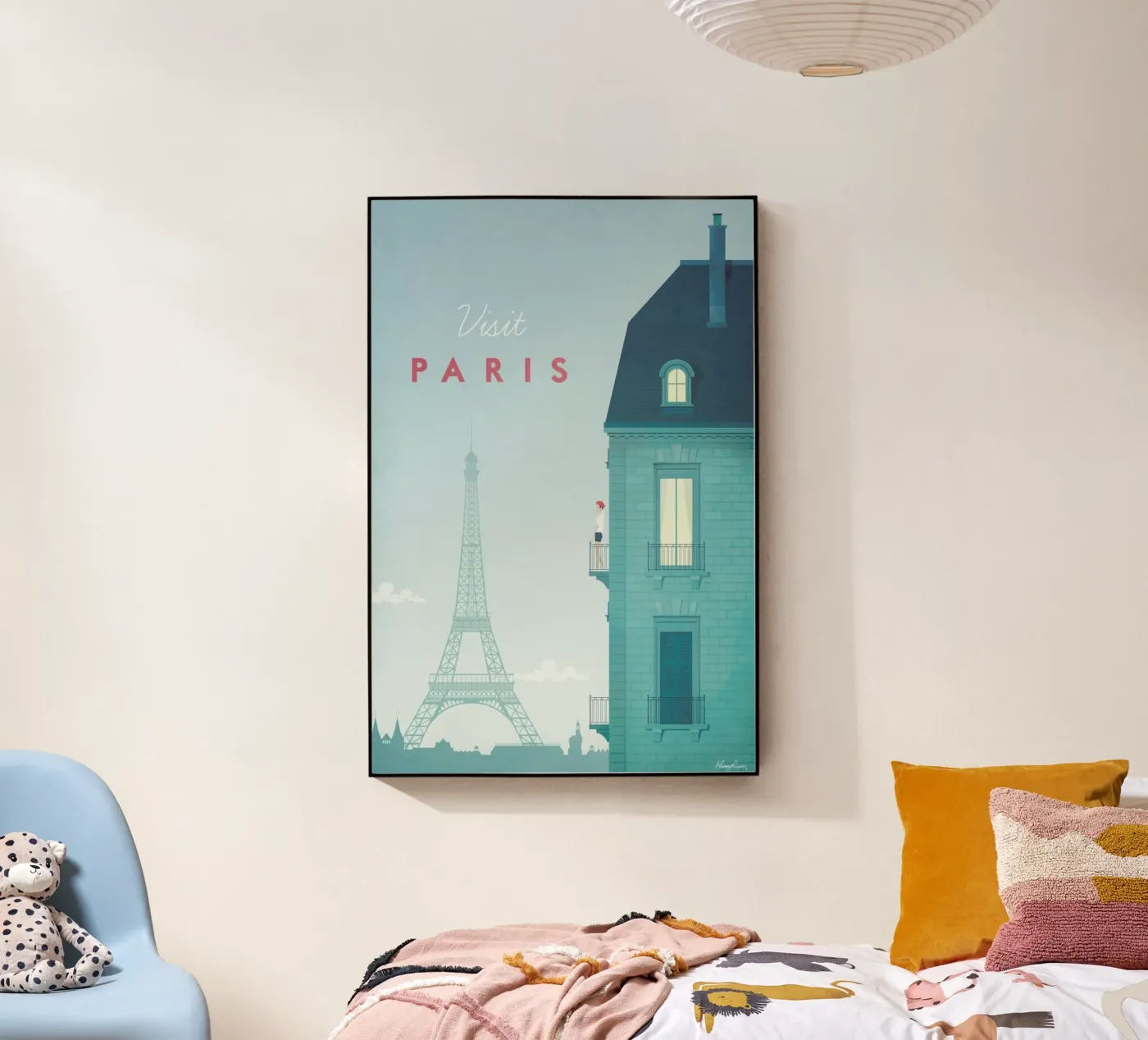 Paris plexiglass da Long Way Home
