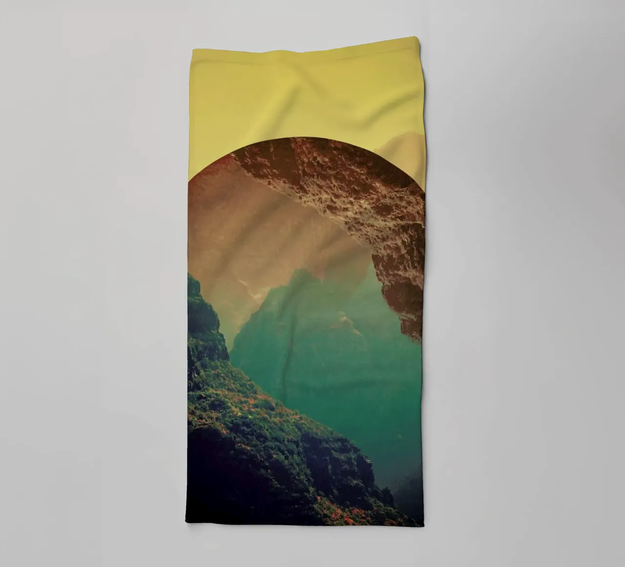 Esfera towel by Victorsbeard