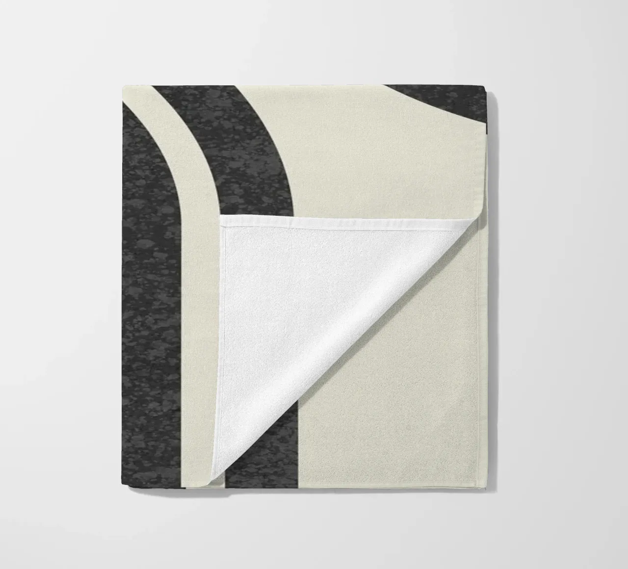 Sole e arcobaleno in bianco e nero di metà secolo telo mare da MoonlightPrint