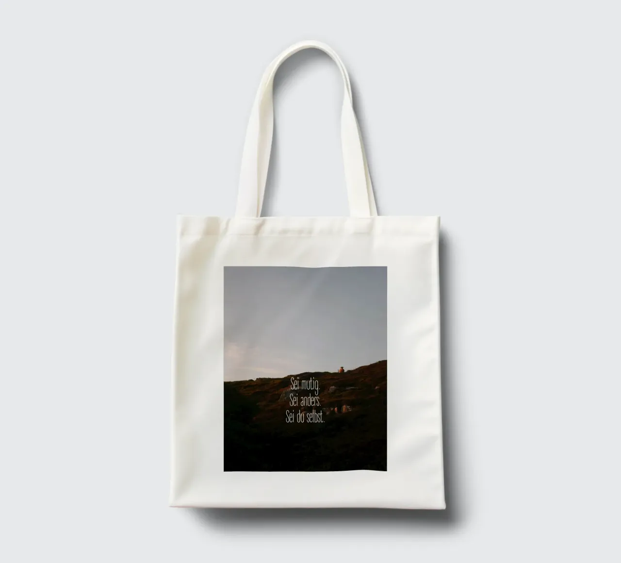 Sei mutig, sei anders, sei du selbst borsa in juta da The Wild Creative Studio
