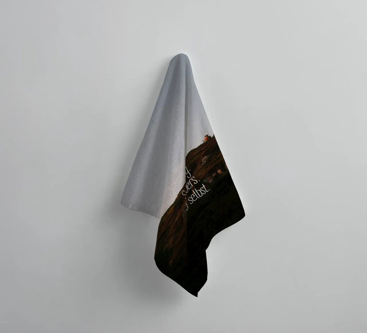 Sei mutig, sei anders, sei du selbst asciugamano da bagno da The Wild Creative Studio