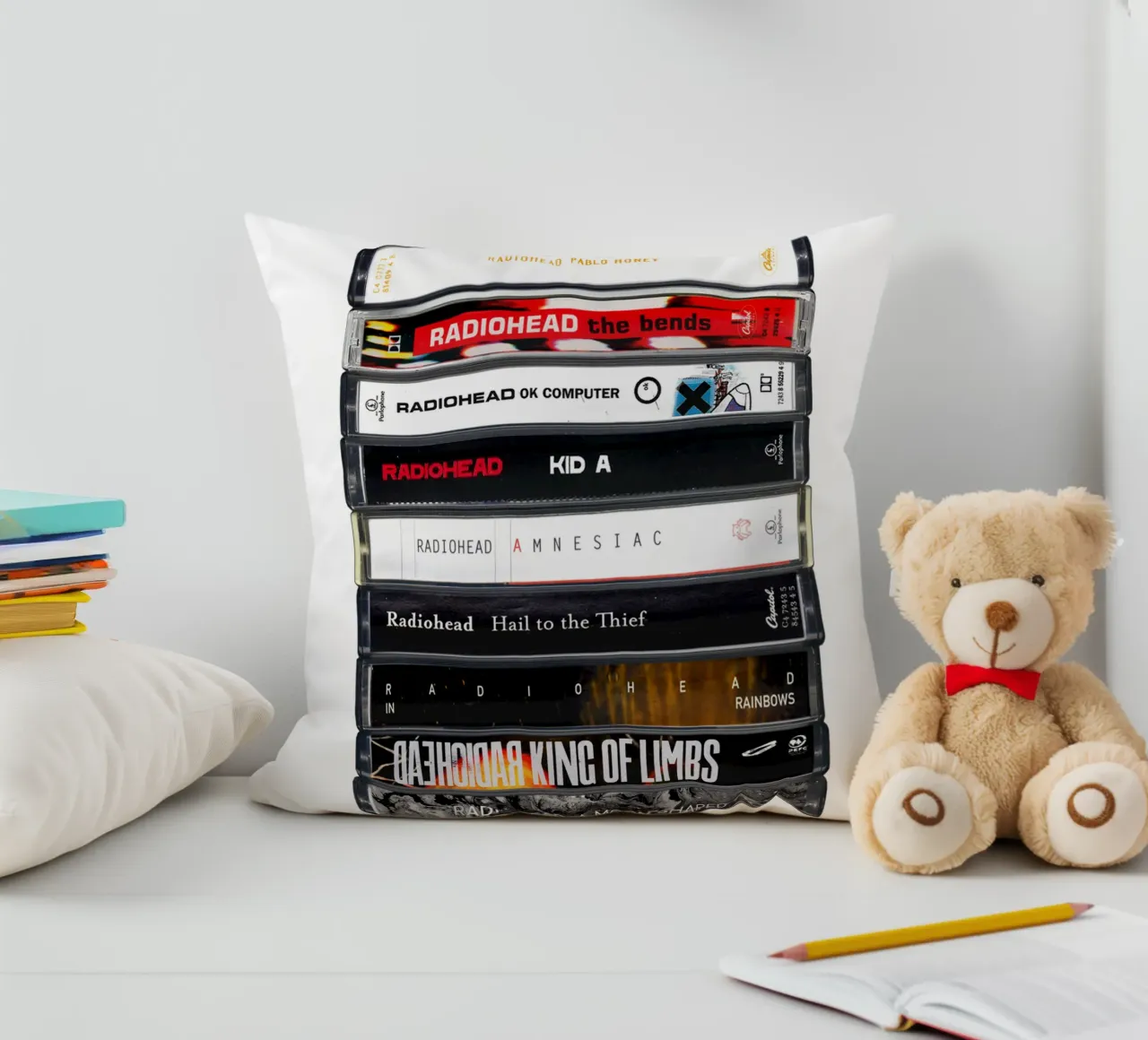 Radiohead - Album raccolti - Stampa su cassetta cuscino da MrMustardPrints
