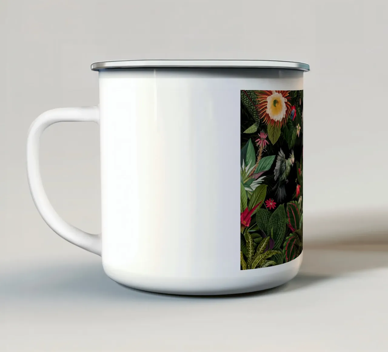 Giungla tropicale vintage di mezzanotte con uccelli esotici tazza in smalto da Vintage World - Uta Naumann