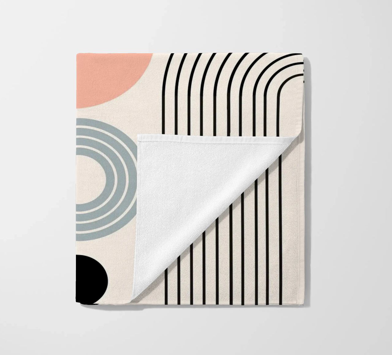 Balanced geometric shapes with circle telo mare da LisaArtes