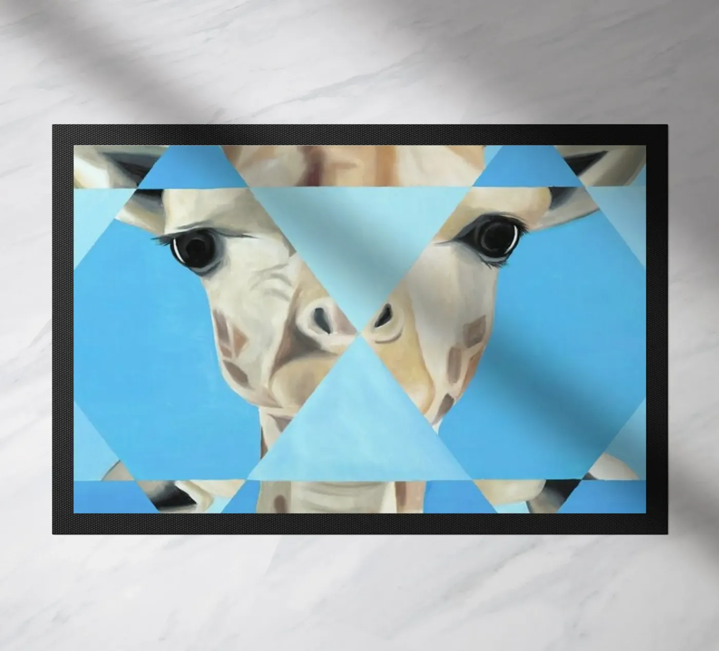 Blue Giraffe zerbino da Allison Chaplin