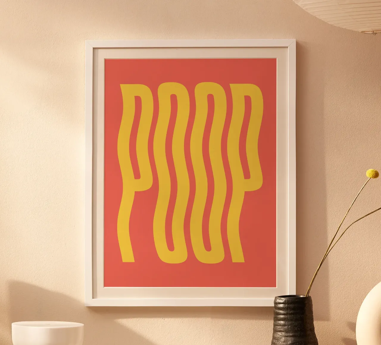 Testo ondulato cacca (tono arancione) poster con telaio in legno da Paigaam Studio