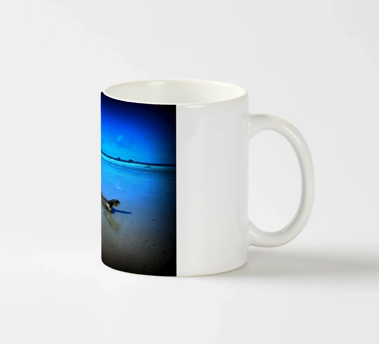 FAA99 tazza in ceramica da Thierry vobmann photography