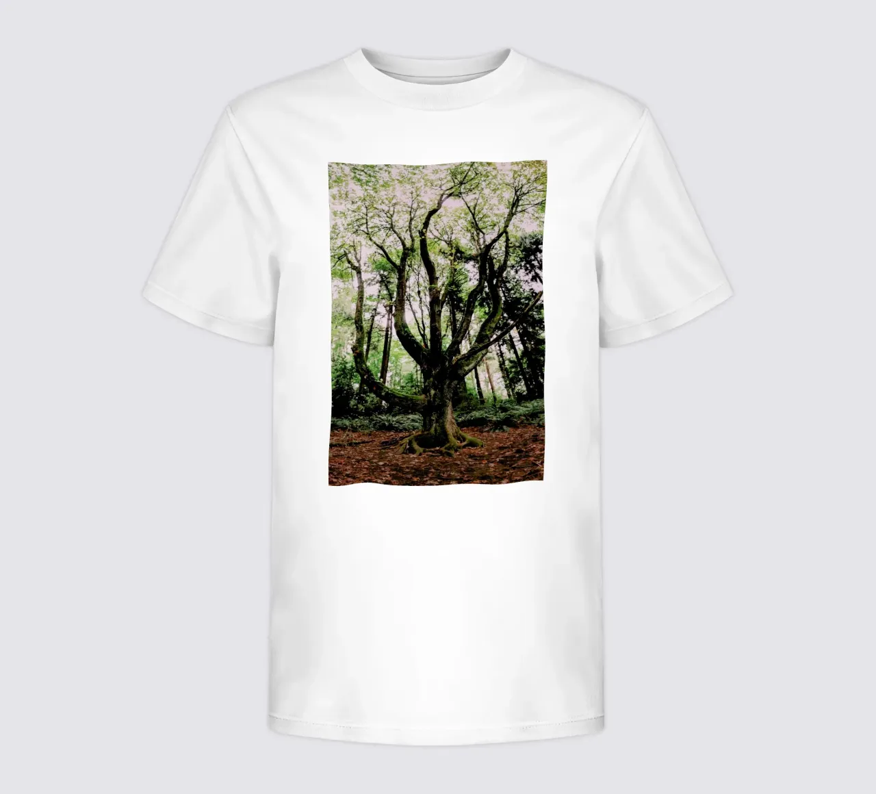 Forest Magic t-shirt bambini da Leah Flores