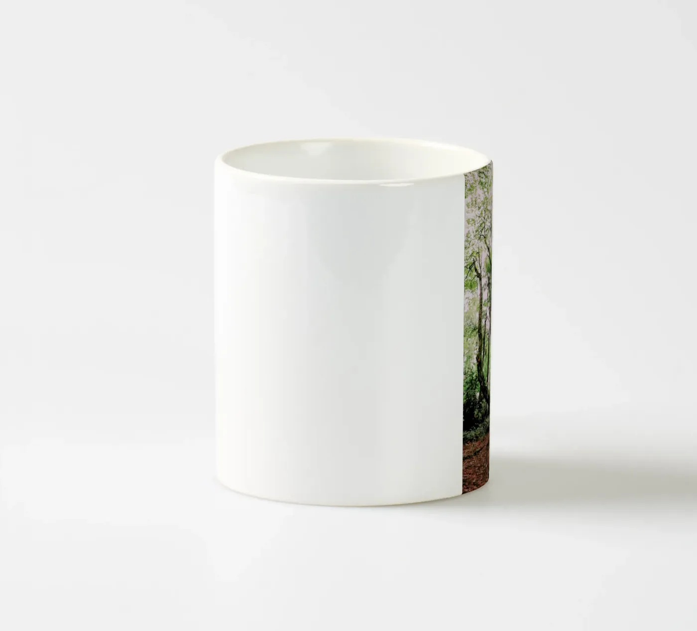 Forest Magic Keramik Tasse von Leah Flores