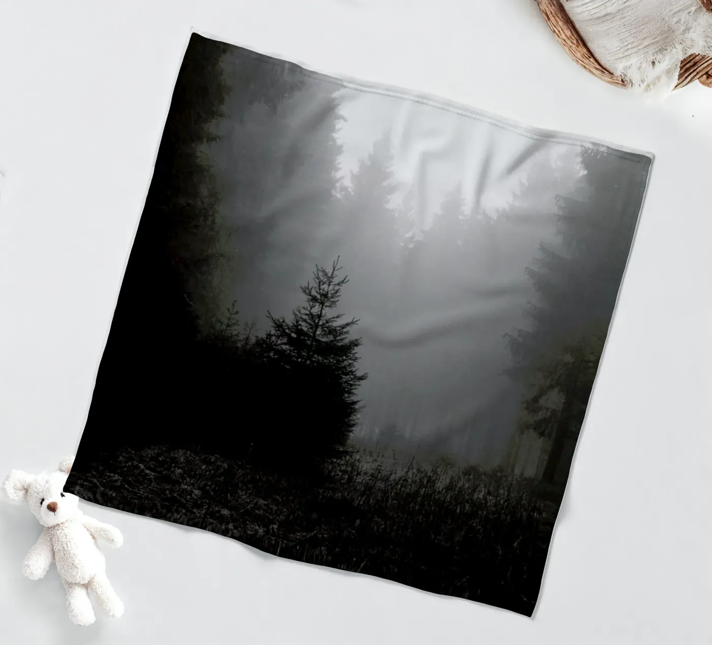 Deep fleece blanket by Jan Luzar
