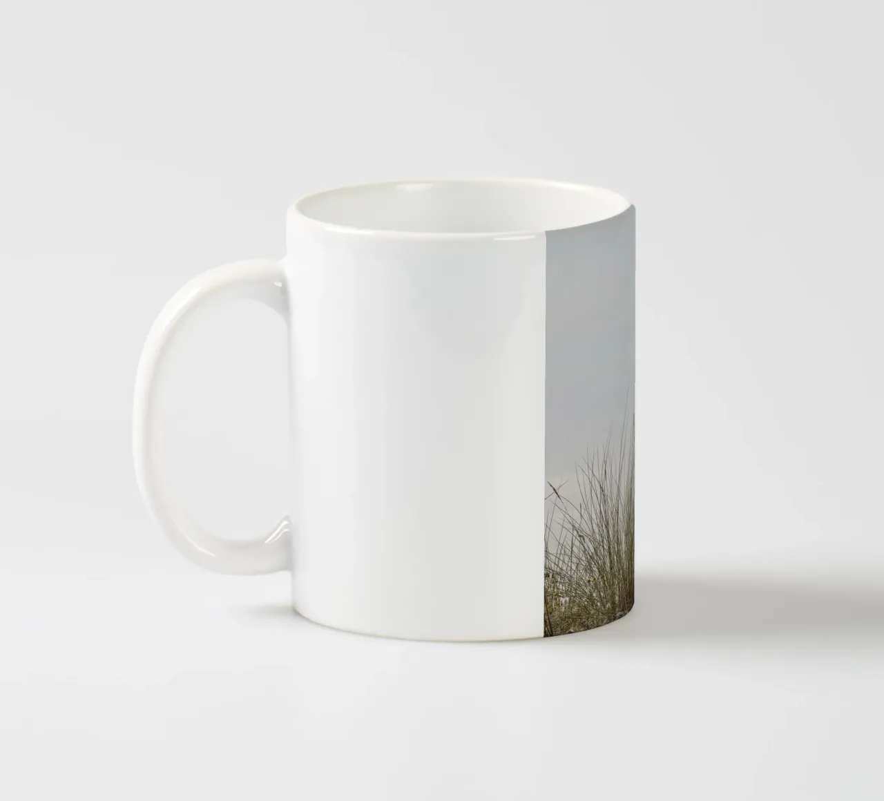 Erbe di spiaggia tazza in ceramica da Barbara Buderath Fotodesign
