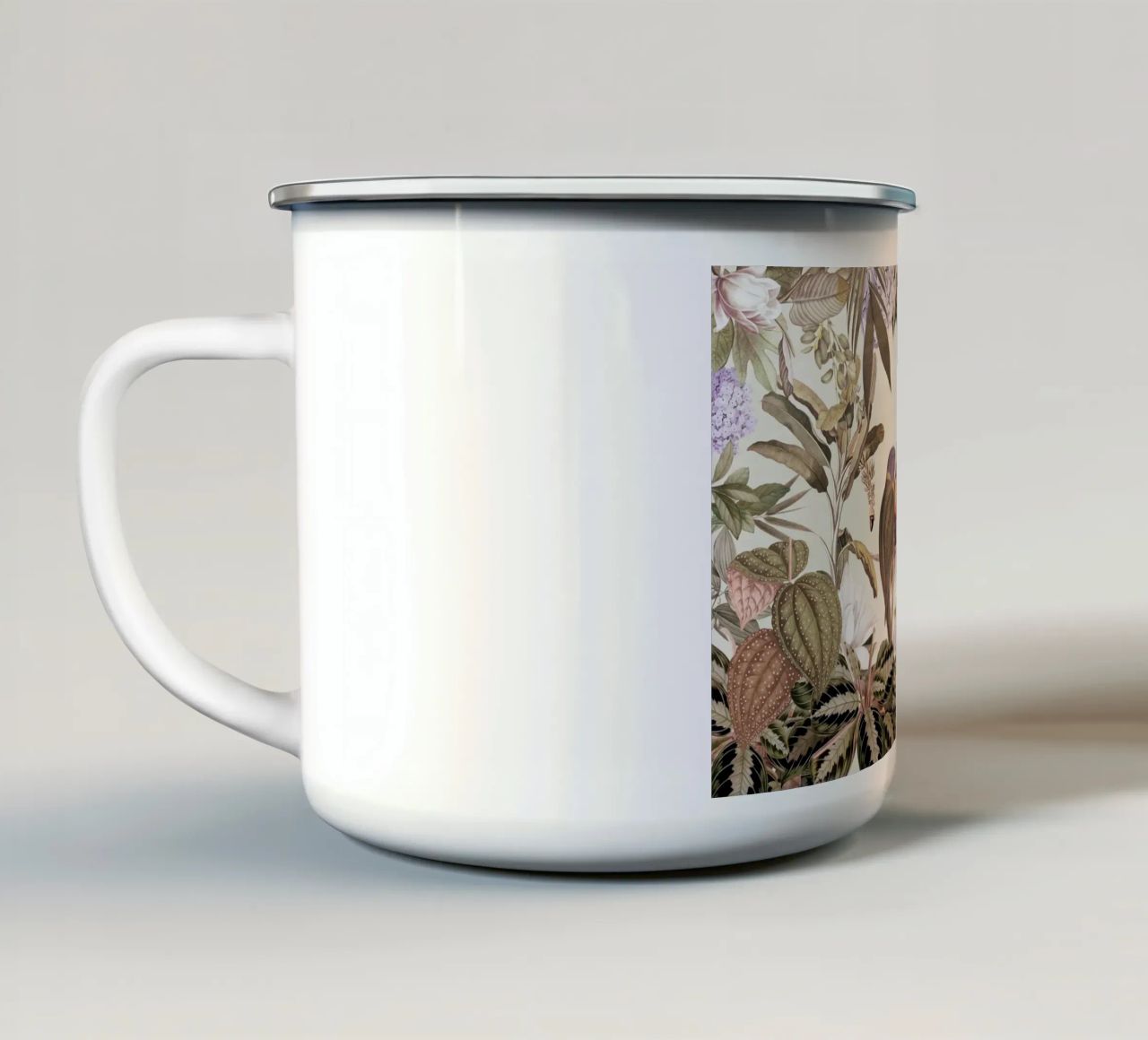 Nostalgico tropicale colorato pappagalli fauna selvatica giungla tazza in smalto da Vintage World - Uta Naumann