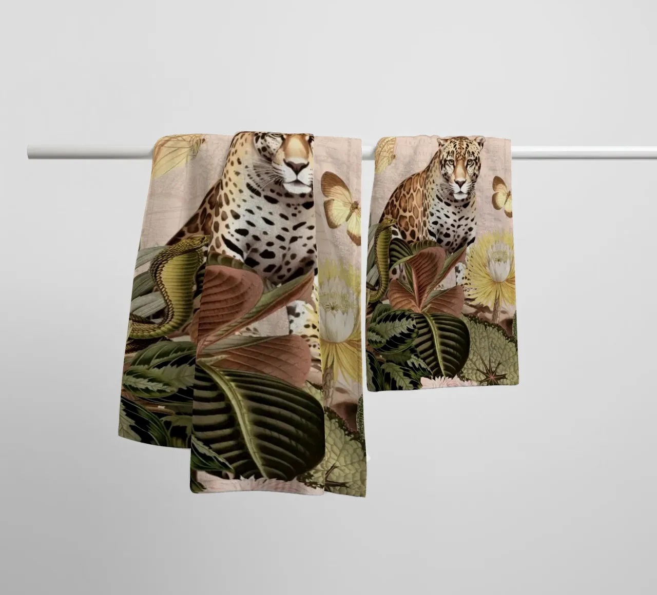 Nostalgic Wildlife African Animals Jungle Landscape towel by Vintage World - Uta Naumann