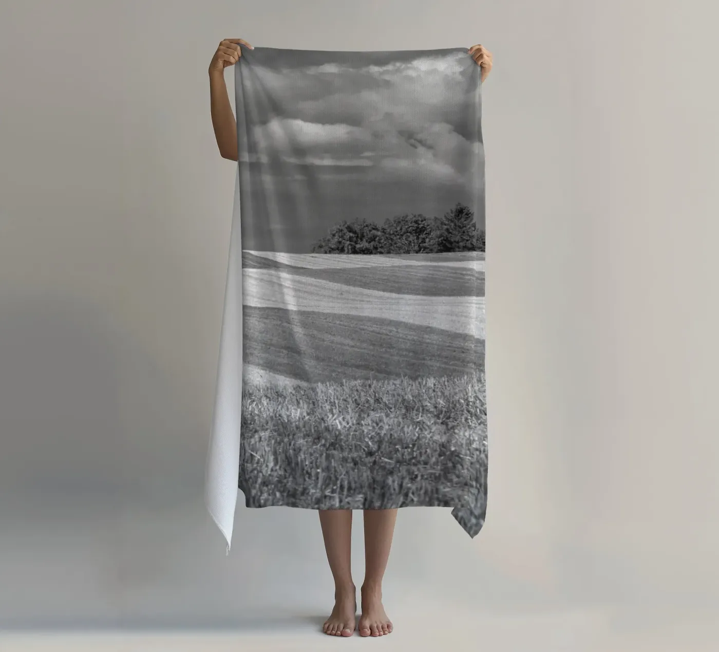 Stoppelvelden 2 strandhanddoek van Barbara Buderath Fotodesign