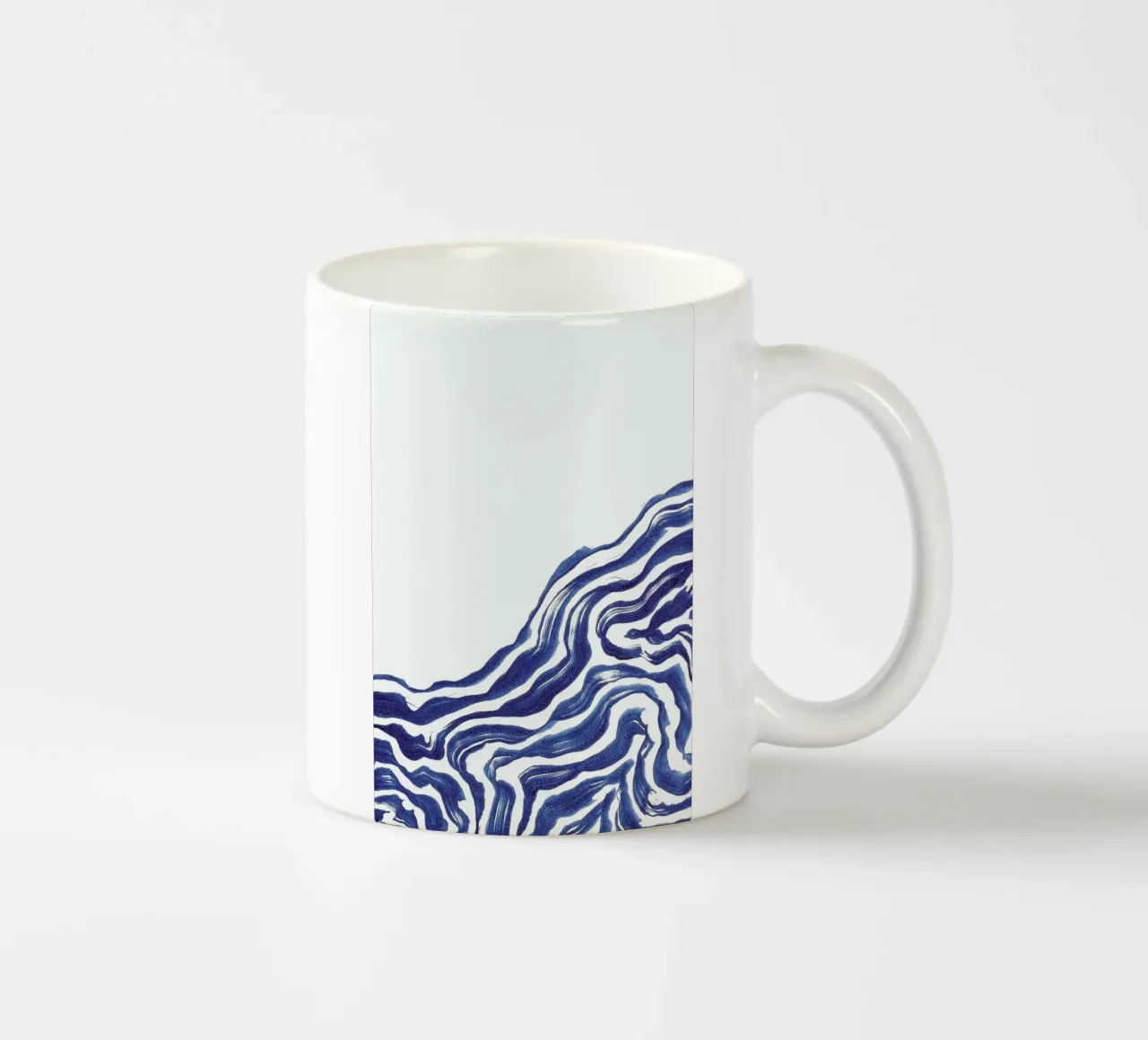 Wave II tazza in ceramica da Kristen Polsinelli