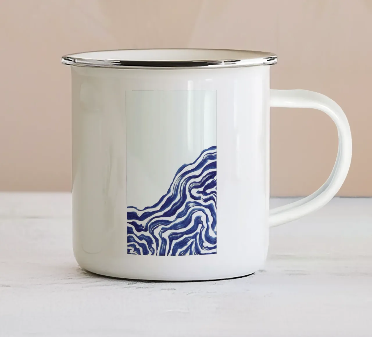 Wave II taza de esmalte de Kristen Polsinelli