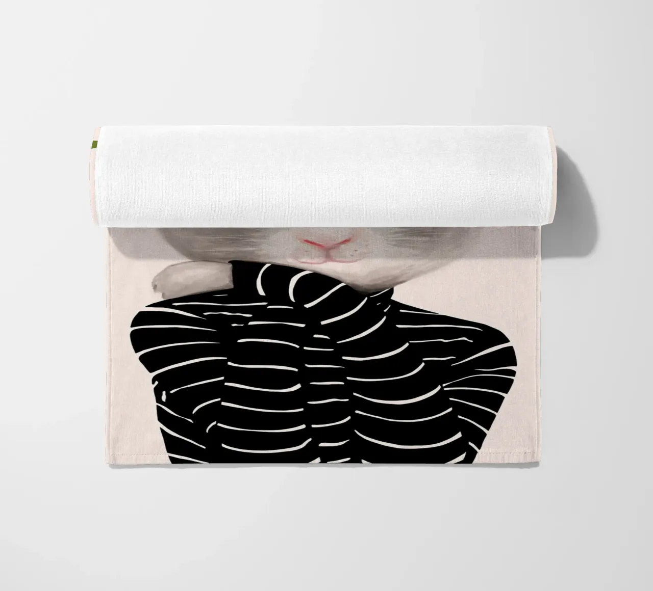 Gatti e puntini - Gatto con fiori telo mare da The Artcircle