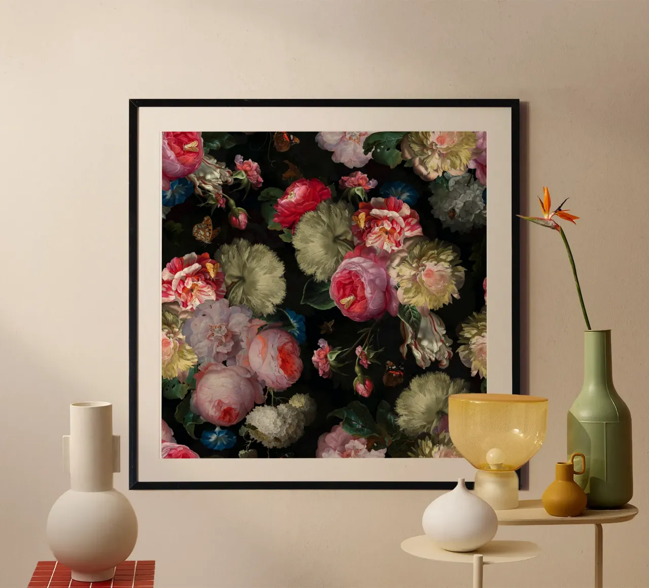 Giardino fiorito barocco scuro e mistico poster con telaio in legno da Flower Garden - Uta Naumann