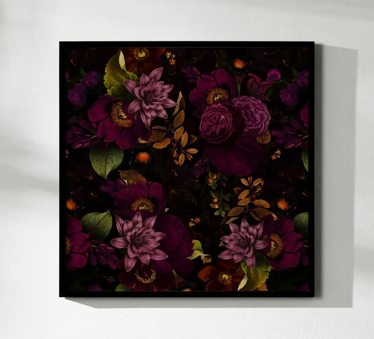 Drammatico roseto borghese di mezzanotte poster da Flower Garden - Uta Naumann