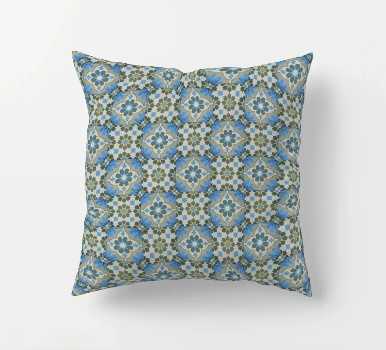 Mosaic Magic: Moroccan Tiles cuscino da Curious Collections by Marielle Leenders