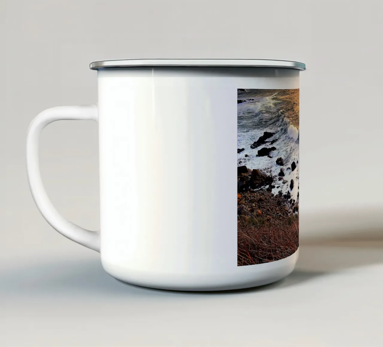 FAA100 tazza in smalto da Thierry vobmann photography