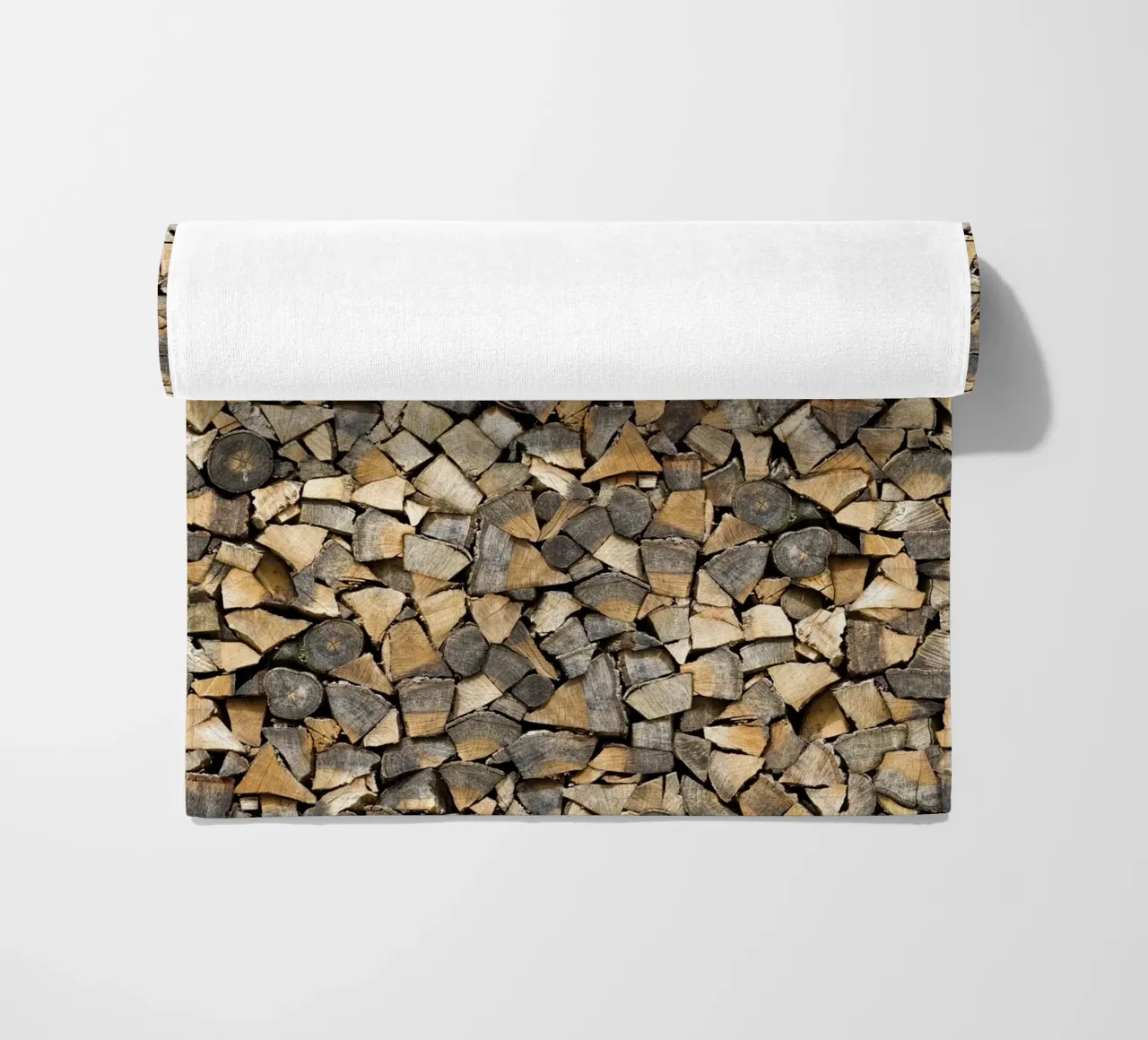 Rustic Warmth: Stacked Firewood telo mare da Curious Collections by Marielle Leenders