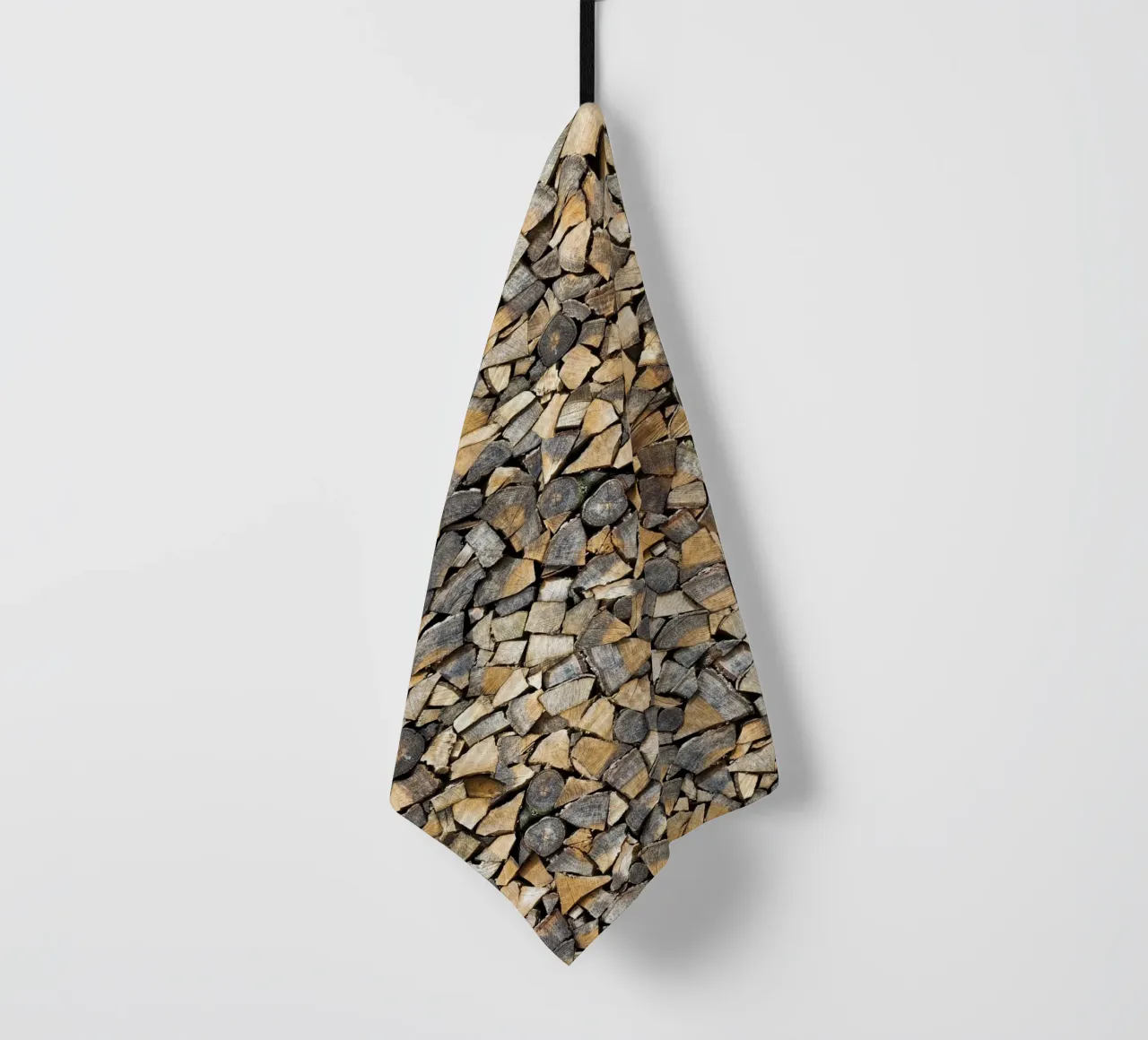 Rustic Warmth: Stacked Firewood canovaccio da cucina da Curious Collections by Marielle Leenders