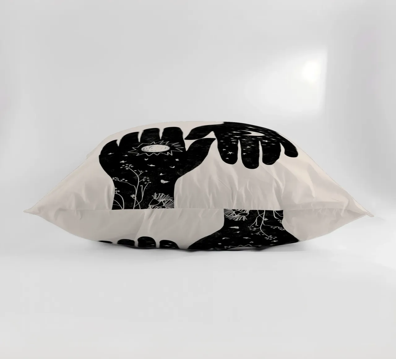 Cats & Dotz - Coppia Hamsa Nero cuscino da The Artcircle