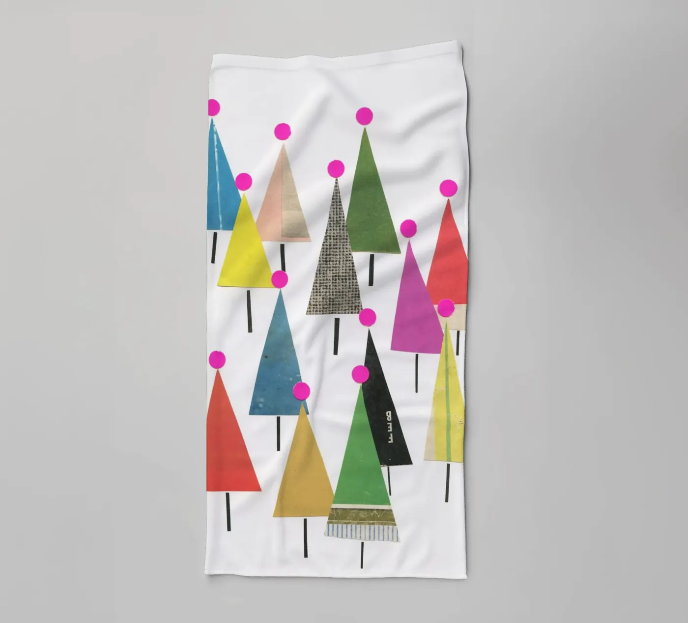 Winterbos badhanddoek van Cassia Beck Collage