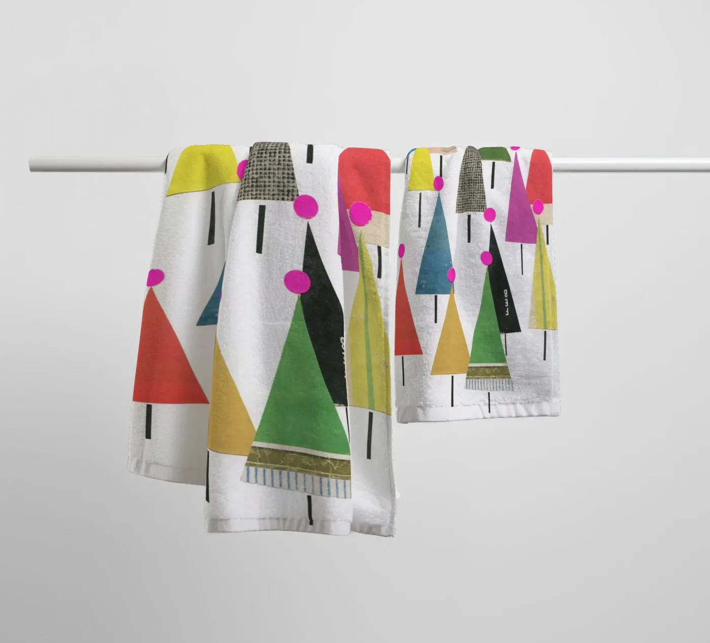 Winterbos badhanddoek van Cassia Beck Collage