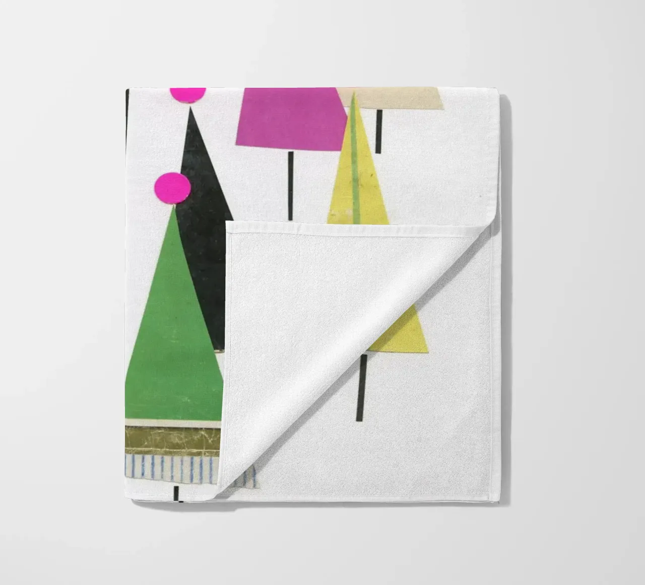 Foresta invernale telo mare da Cassia Beck Collage