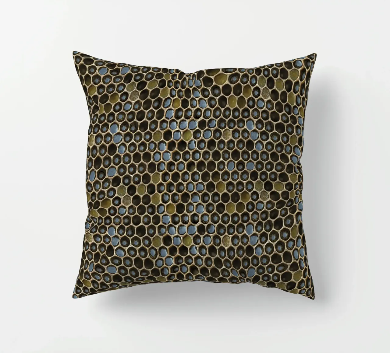 Golden Geometry: Honeycomb Pattern cuscino da Curious Collections by Marielle Leenders