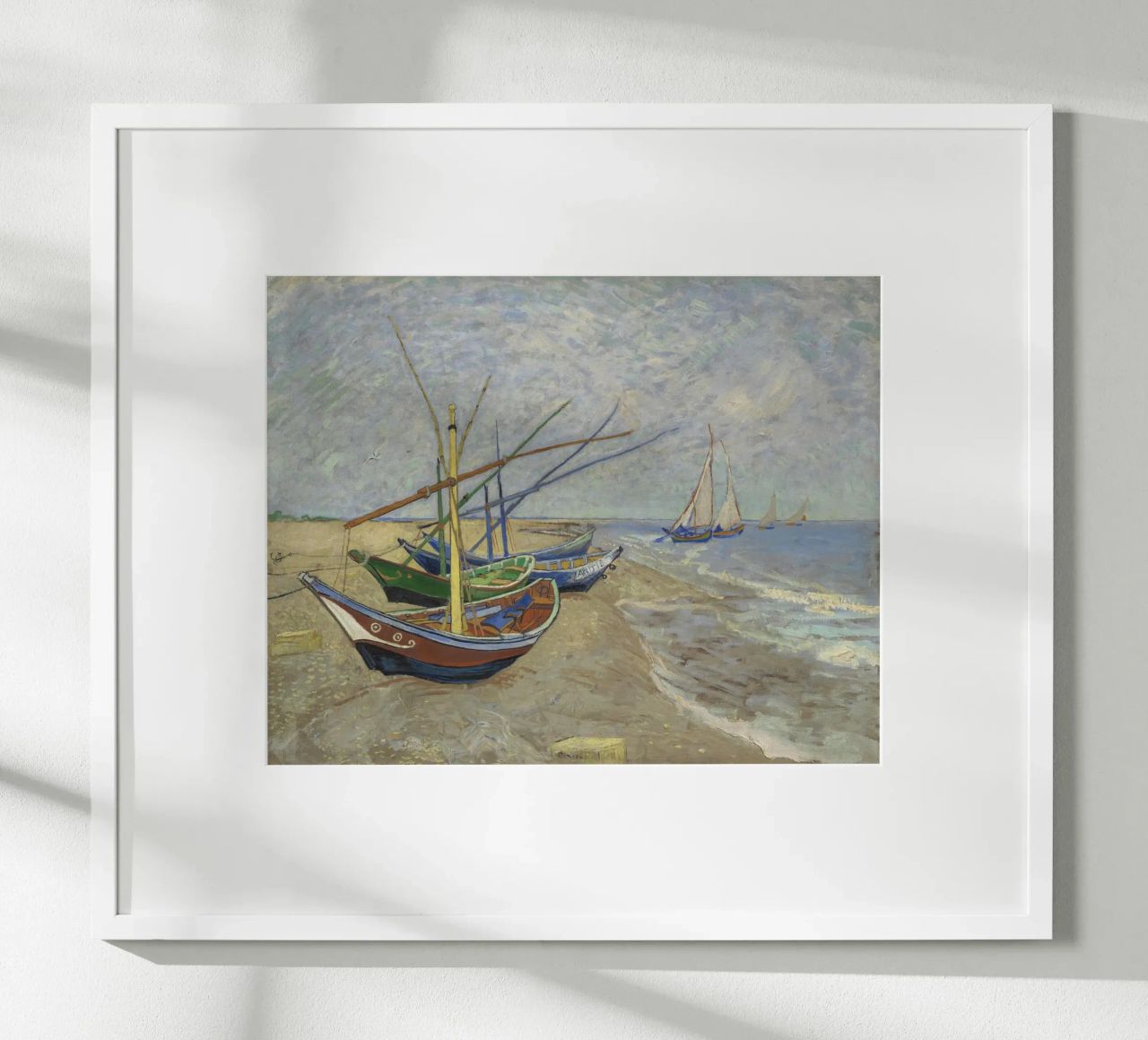 Van Gogh - Boote a Les Saintes poster da Carinaprint