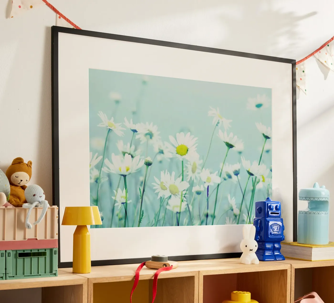 Dancing Daisies poster van Robin Delean