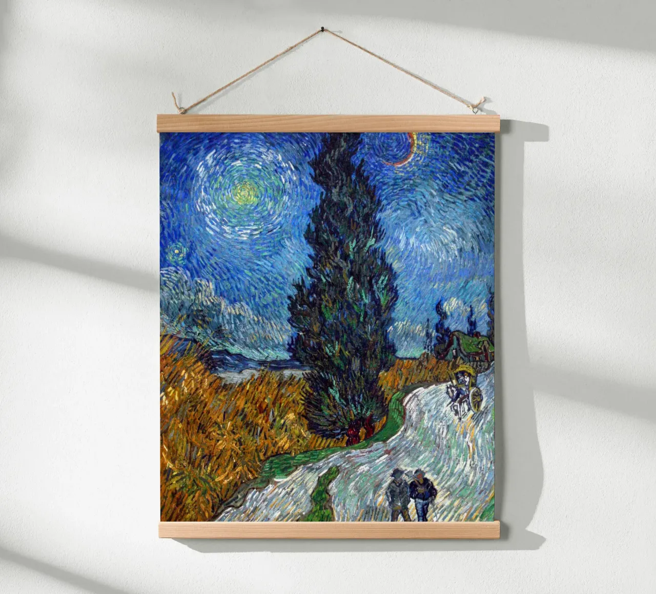 Cipresso di strada e stelle poster da Carinaprint